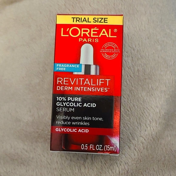 L'Oréal Paris Revitalift Derm Intensives - Picture 1 of 5